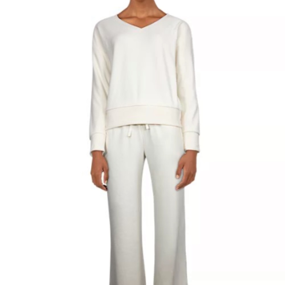 Natural Reflections super soft loungewear set from Cabela’s